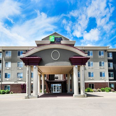 Holiday Inn Express Hotel & Suites Grand Forks, An Ihg Hotel Exterior foto